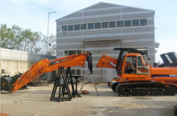 Doosan S340LC-V Demolition
