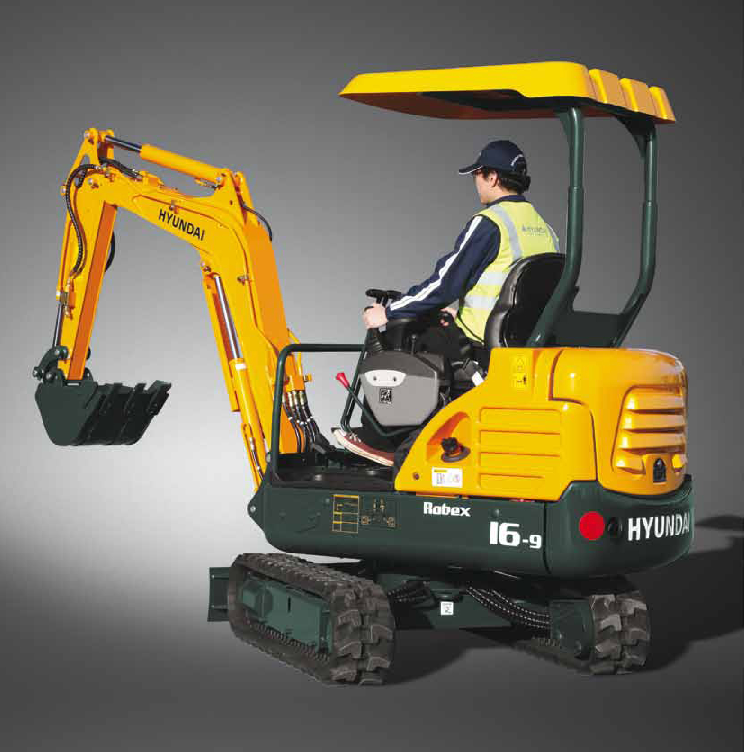 Hyundai R16-9