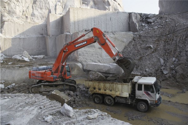 Doosan DX480LC