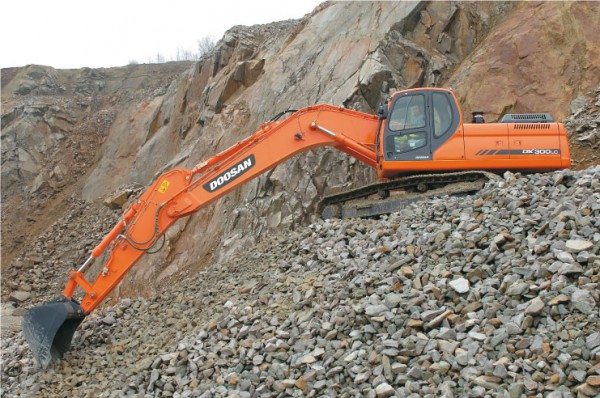 Doosan DX300LC