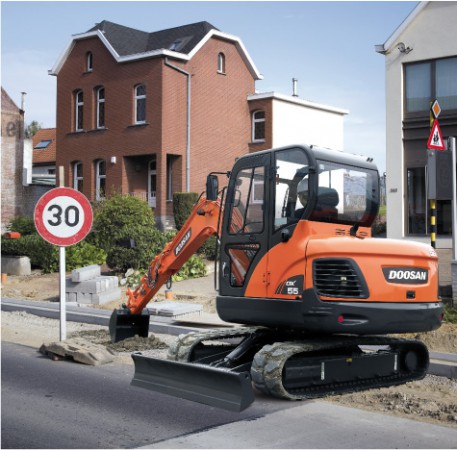 Doosan DX55LC
